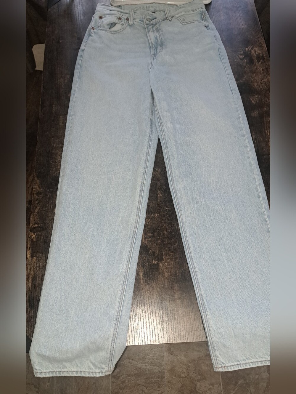 American Eagle Highest Rise Baggy Straight Jeans Size 6